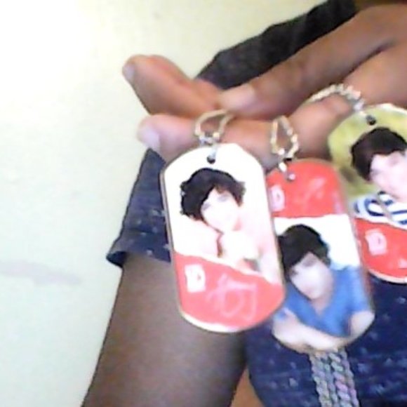 COPY - one direction neckless - Picture 2 of 4